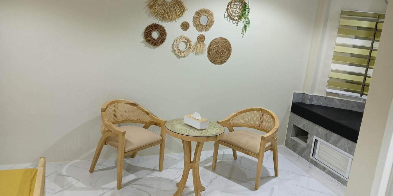 Michaels Homestay - Farm Villa Nr Patar Beach & Bolinao Falls Exteriör bild