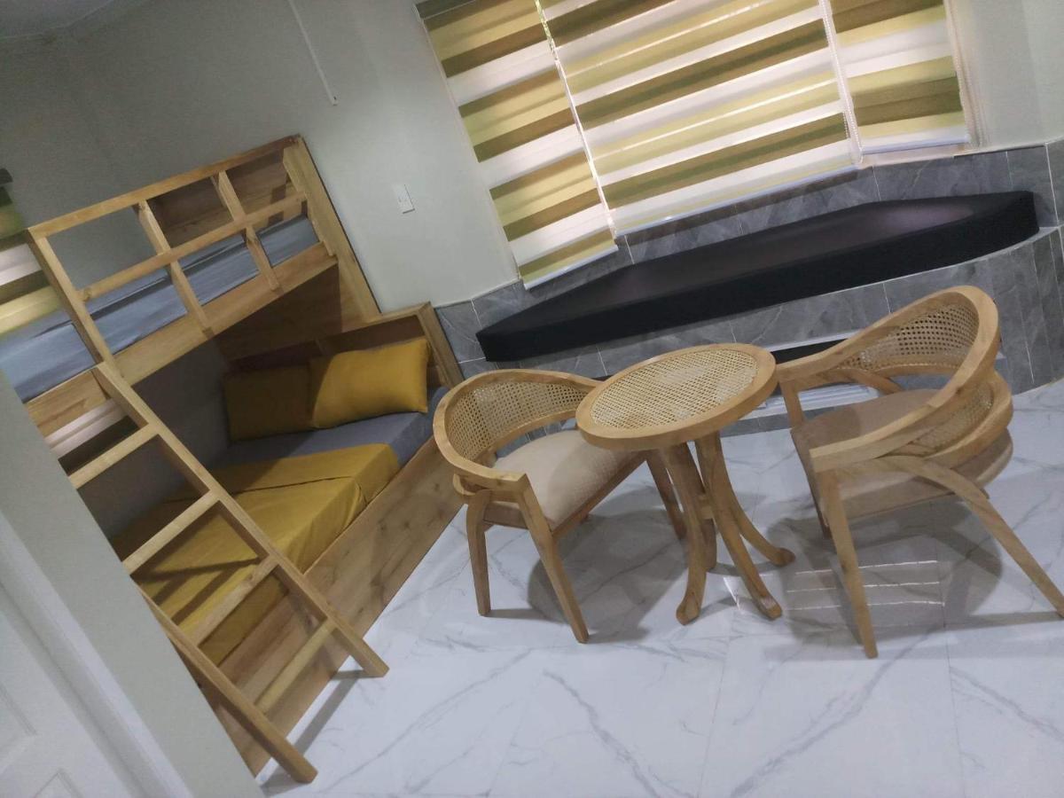 Michaels Homestay - Farm Villa Nr Patar Beach & Bolinao Falls Exteriör bild