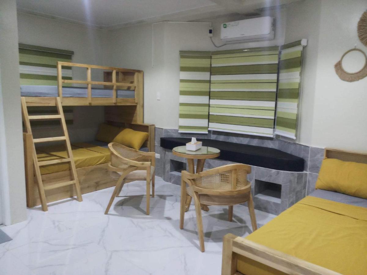 Michaels Homestay - Farm Villa Nr Patar Beach & Bolinao Falls Exteriör bild