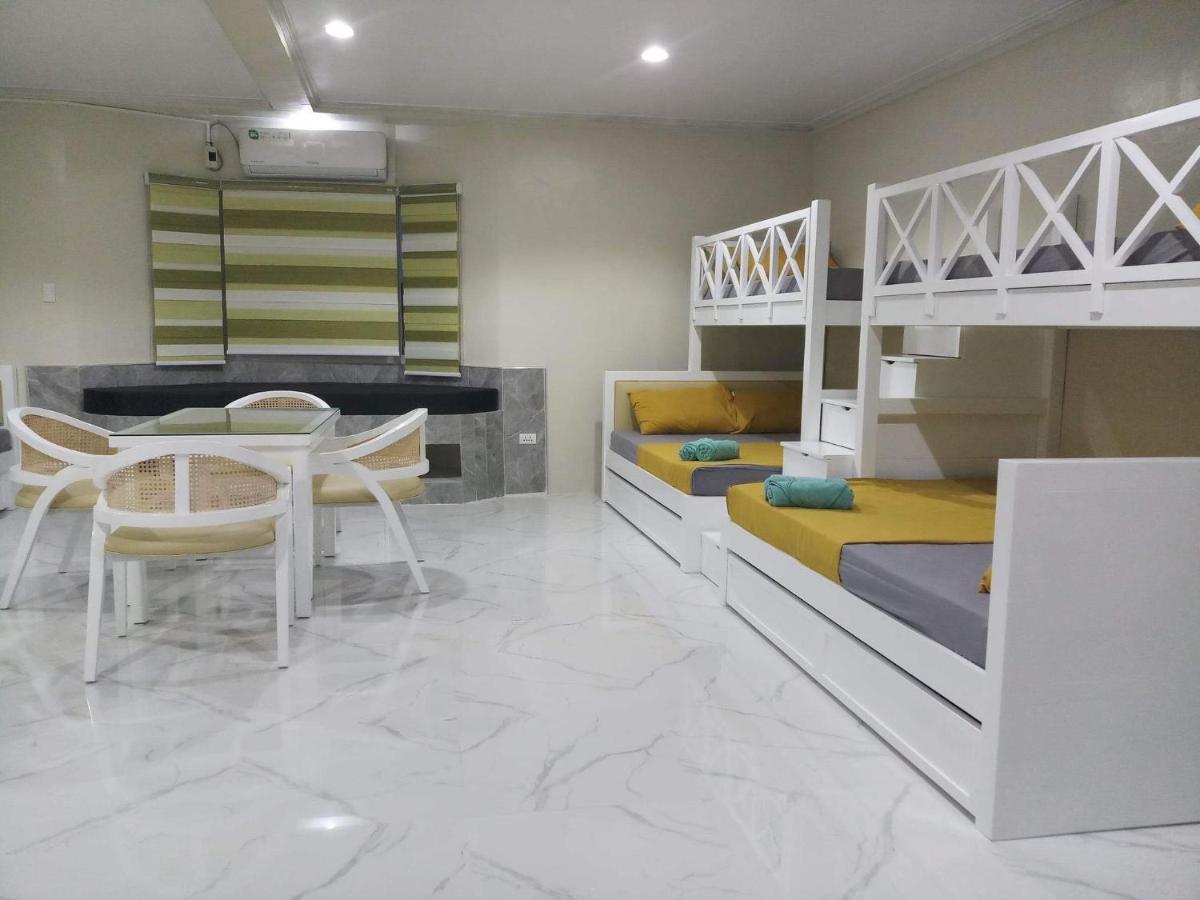 Michaels Homestay - Farm Villa Nr Patar Beach & Bolinao Falls Exteriör bild