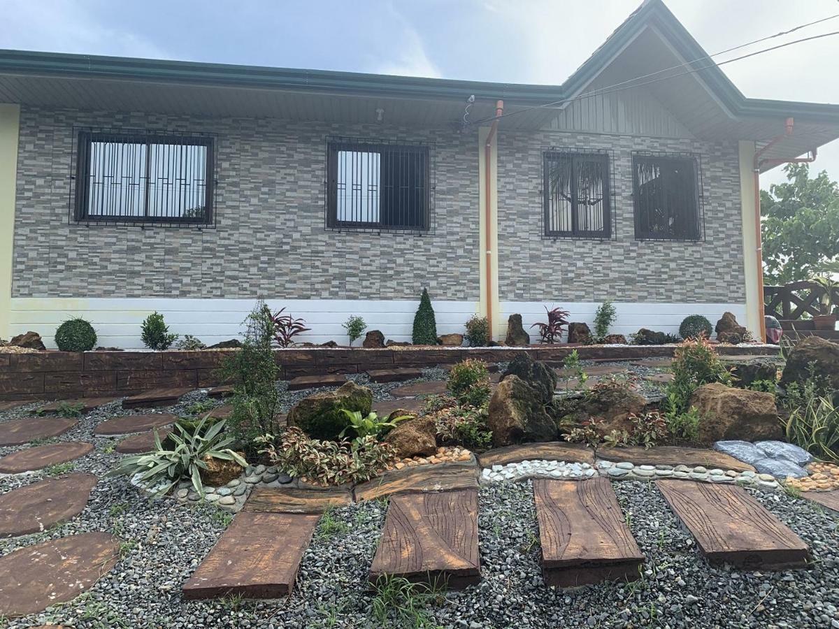 Michaels Homestay - Farm Villa Nr Patar Beach & Bolinao Falls Exteriör bild