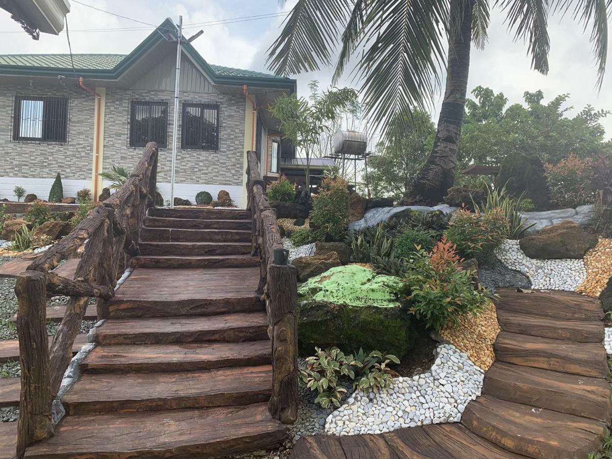 Michaels Homestay - Farm Villa Nr Patar Beach & Bolinao Falls Exteriör bild
