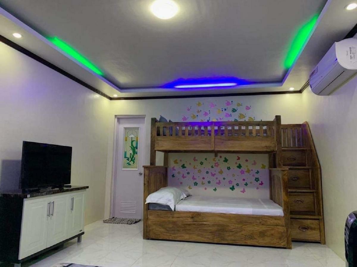 Michaels Homestay - Farm Villa Nr Patar Beach & Bolinao Falls Exteriör bild