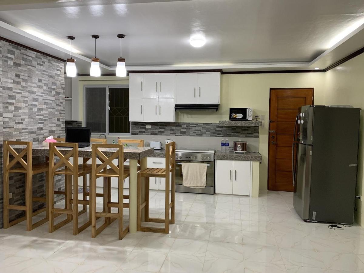 Michaels Homestay - Farm Villa Nr Patar Beach & Bolinao Falls Exteriör bild